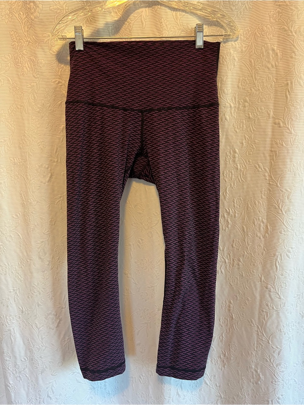 Lululemon Purple/pink Patterned High-Waist Leggings size 6